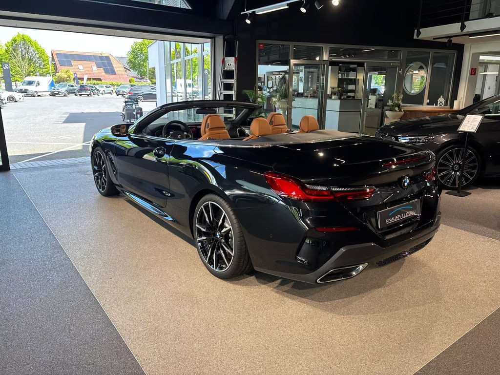 BMW M850