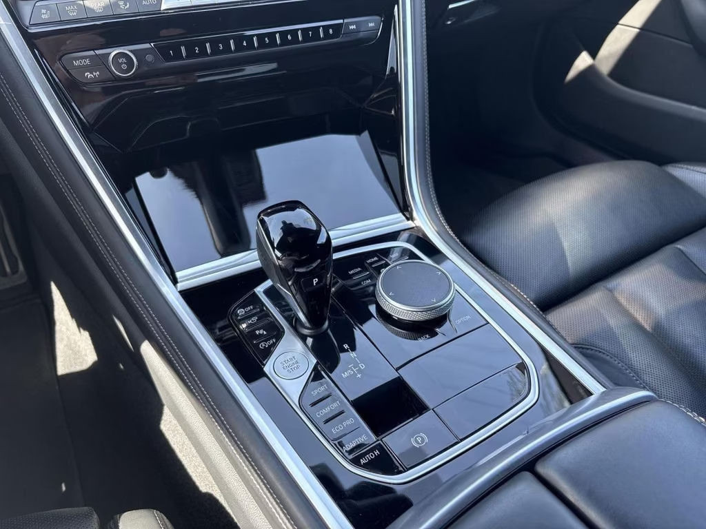 BMW M850