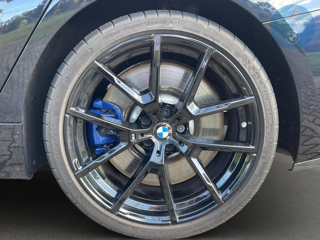 BMW M850