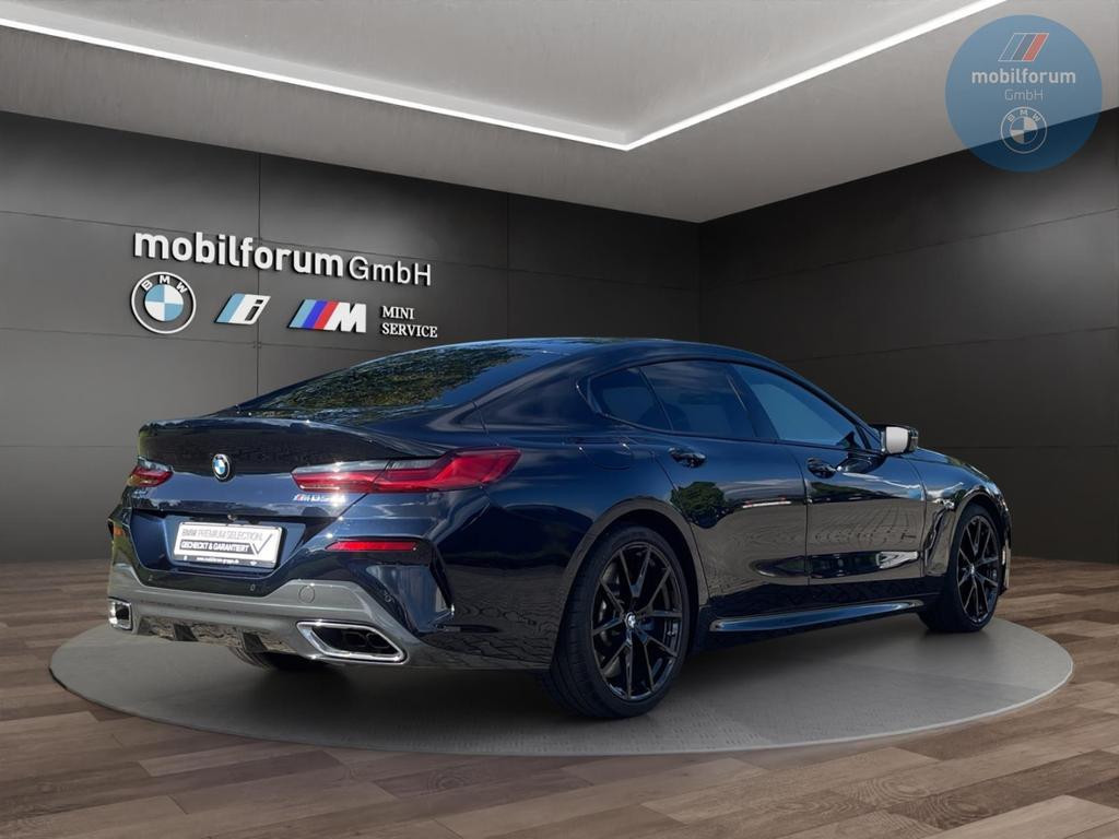BMW M850