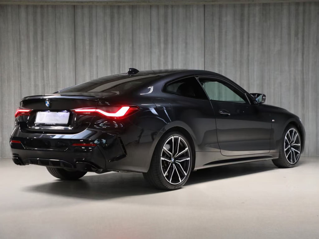 BMW M440
