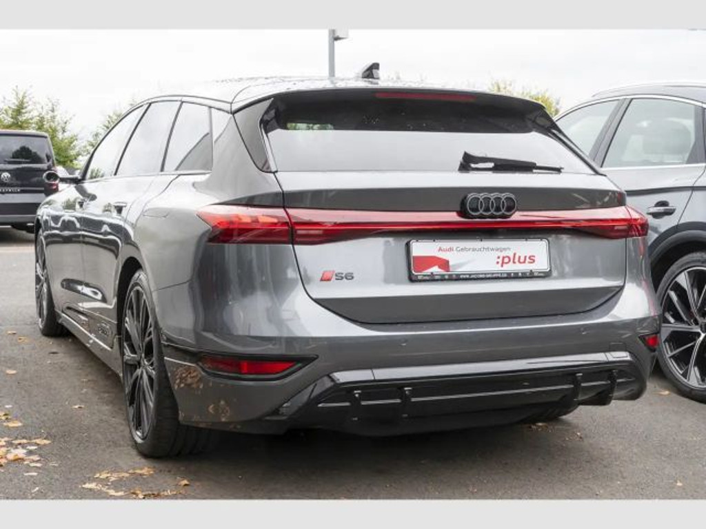 Audi S6 e-tron
