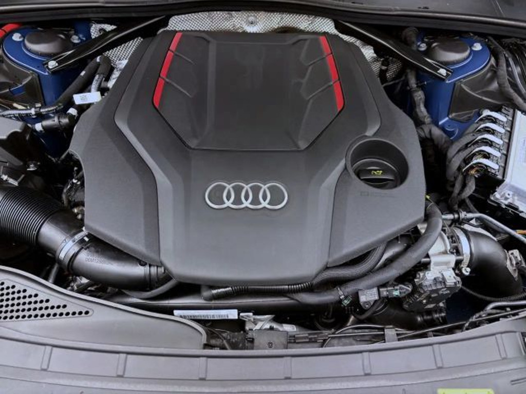 Audi S5