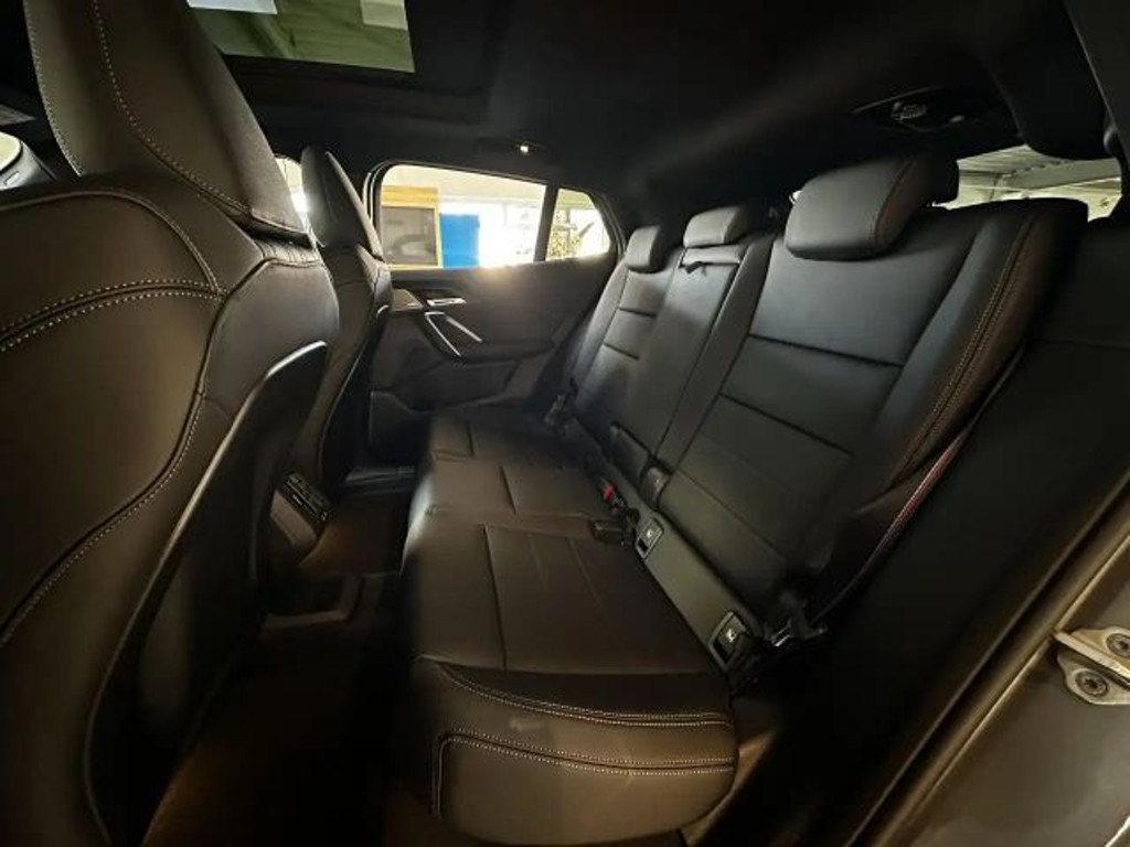 BMW iX2