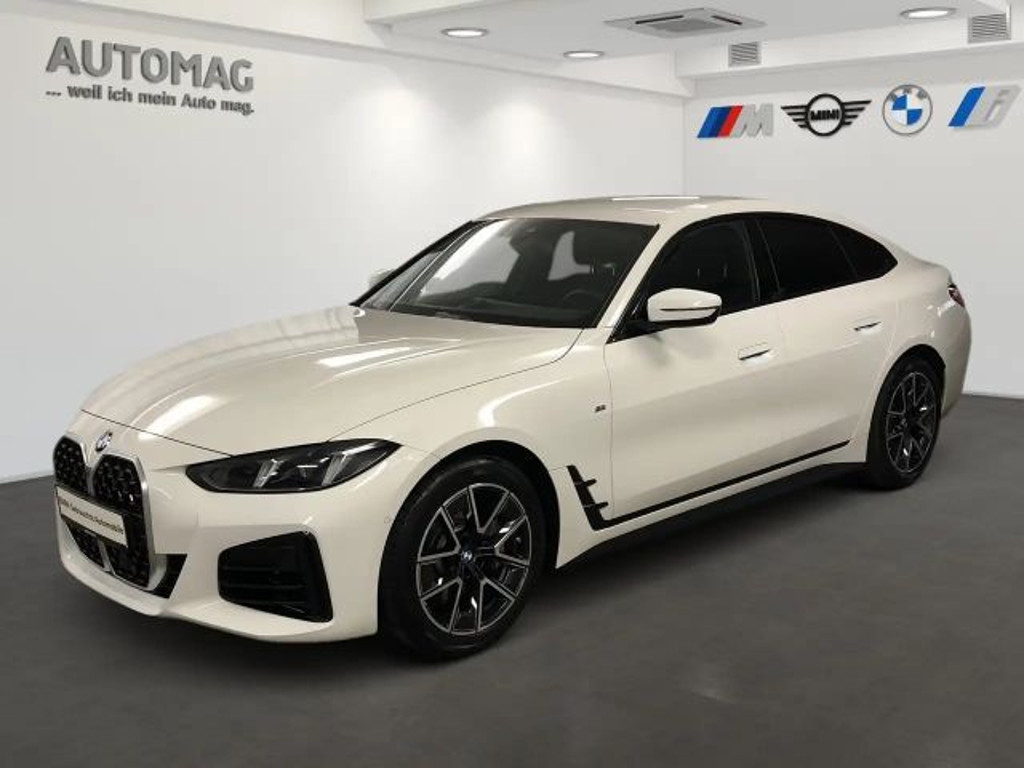 BMW 4 Serie 430 M-Sport xDrive Coupé 430i