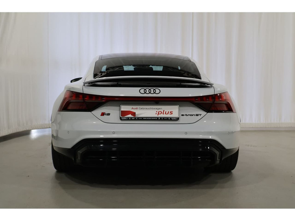Audi RS e-tron GT