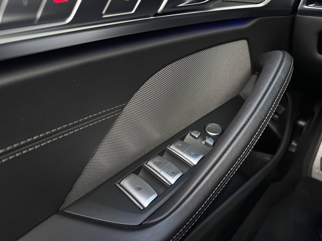 BMW M850