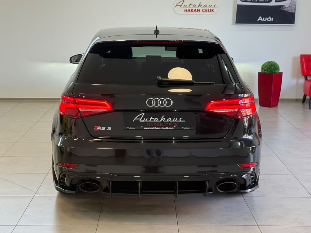 Audi RS3