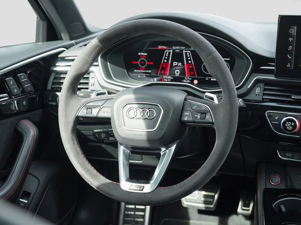 Audi RS4