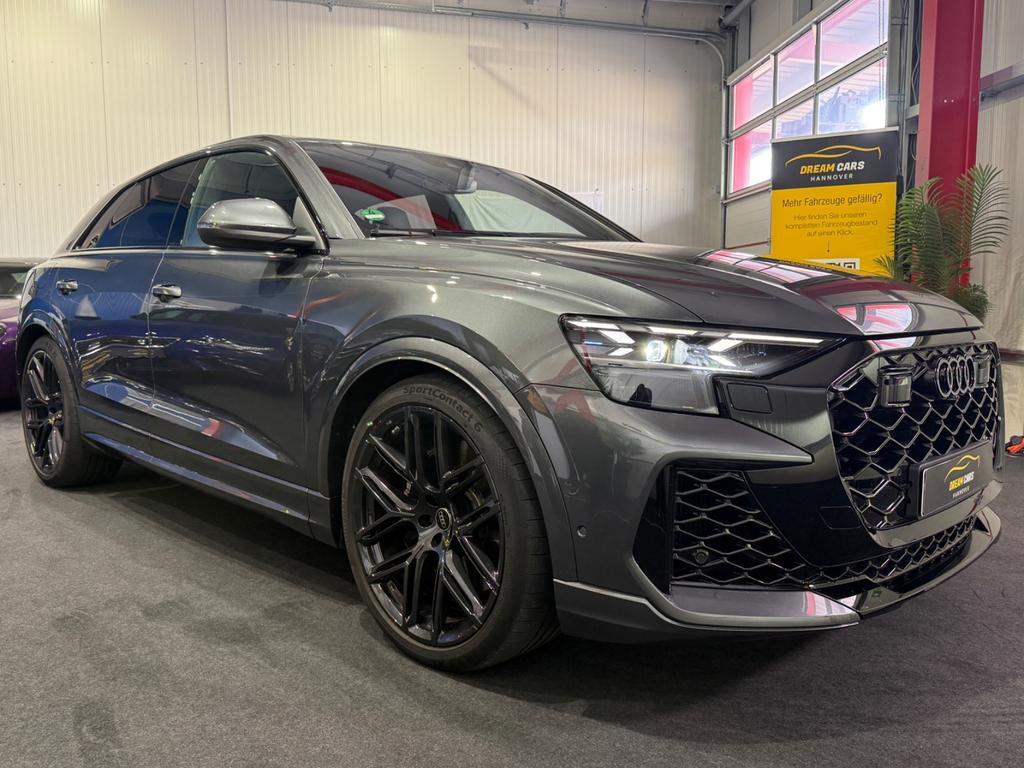 Audi RS Q8