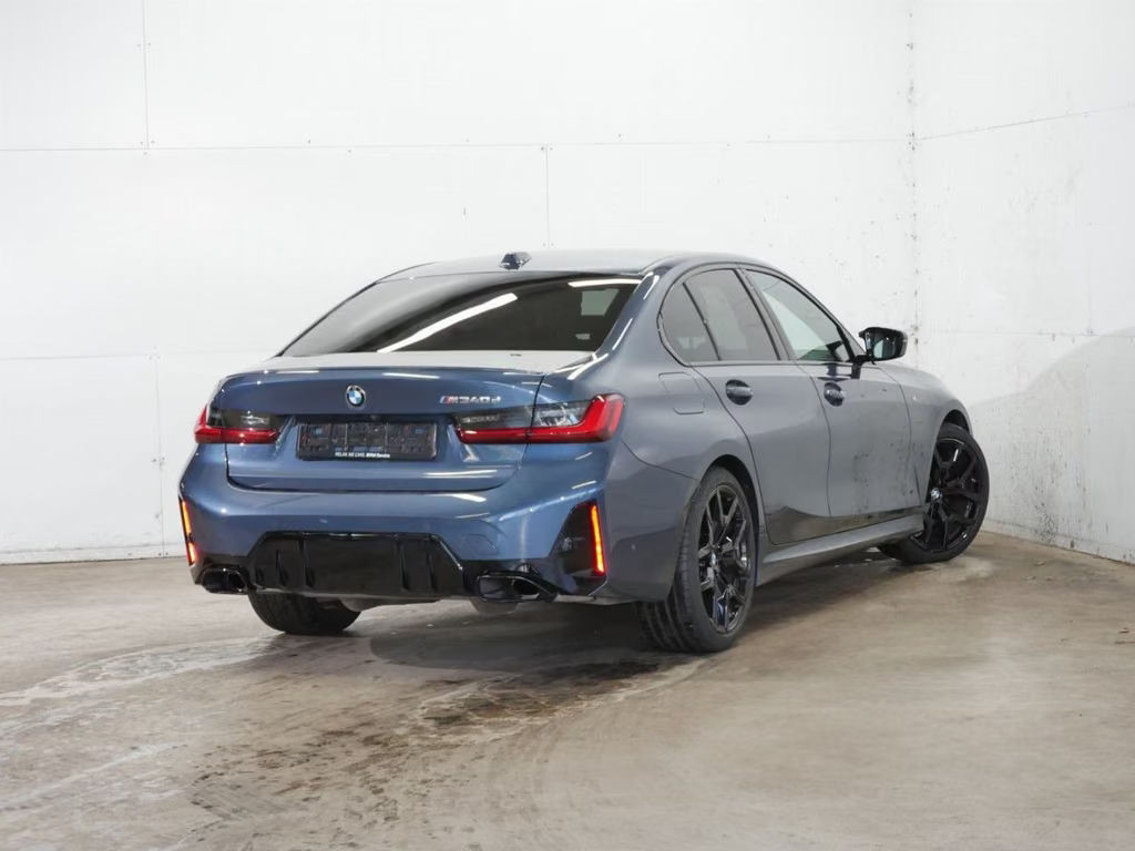 BMW M340