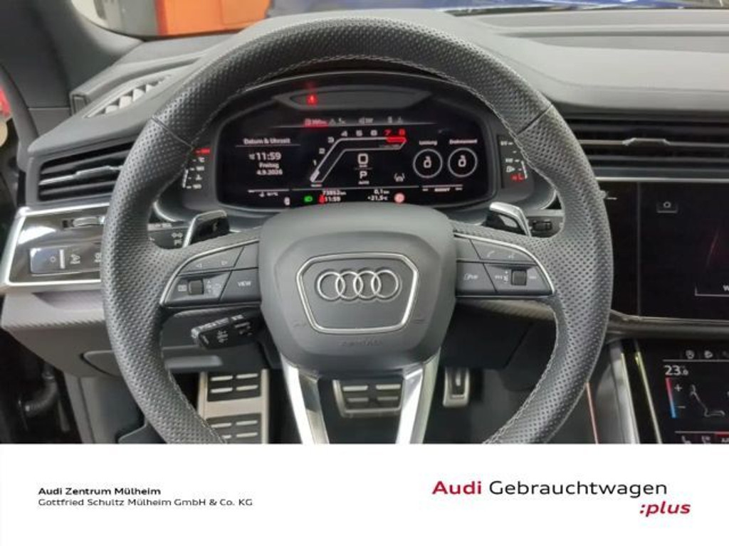 Audi RS Q8