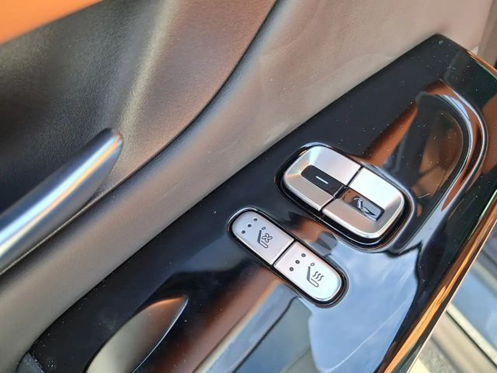 Xpeng G9