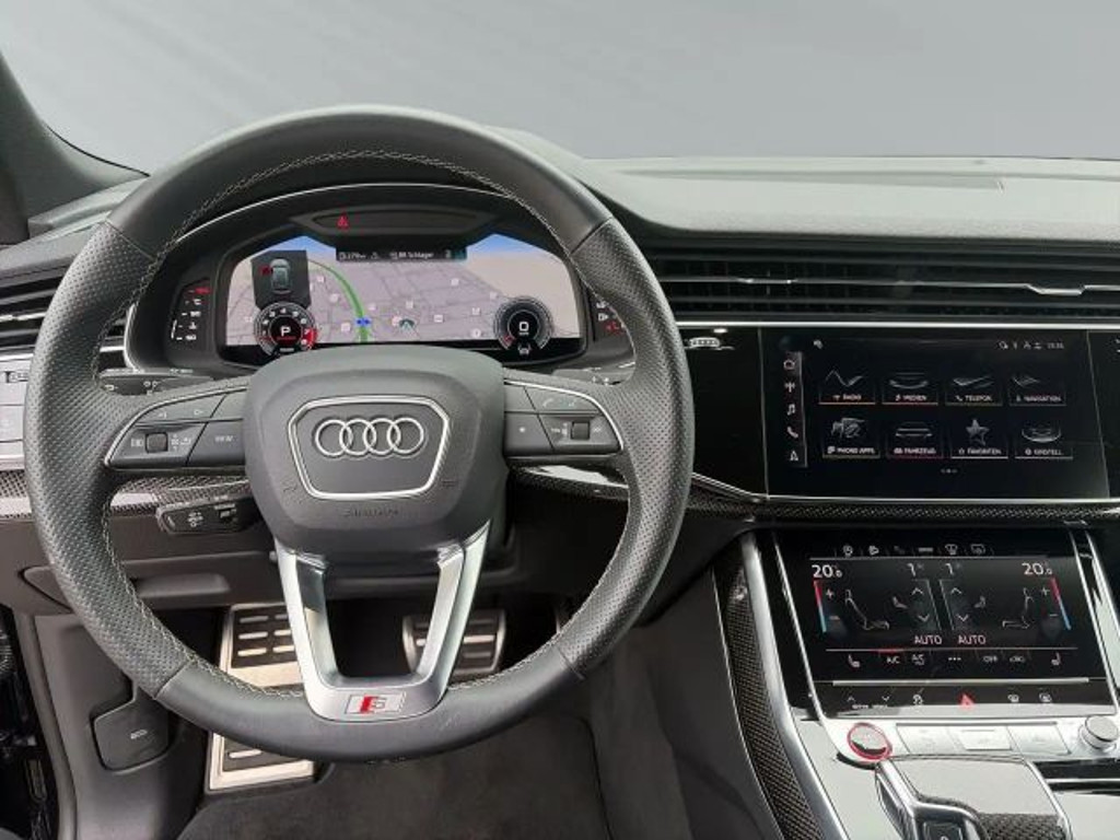 Audi SQ8