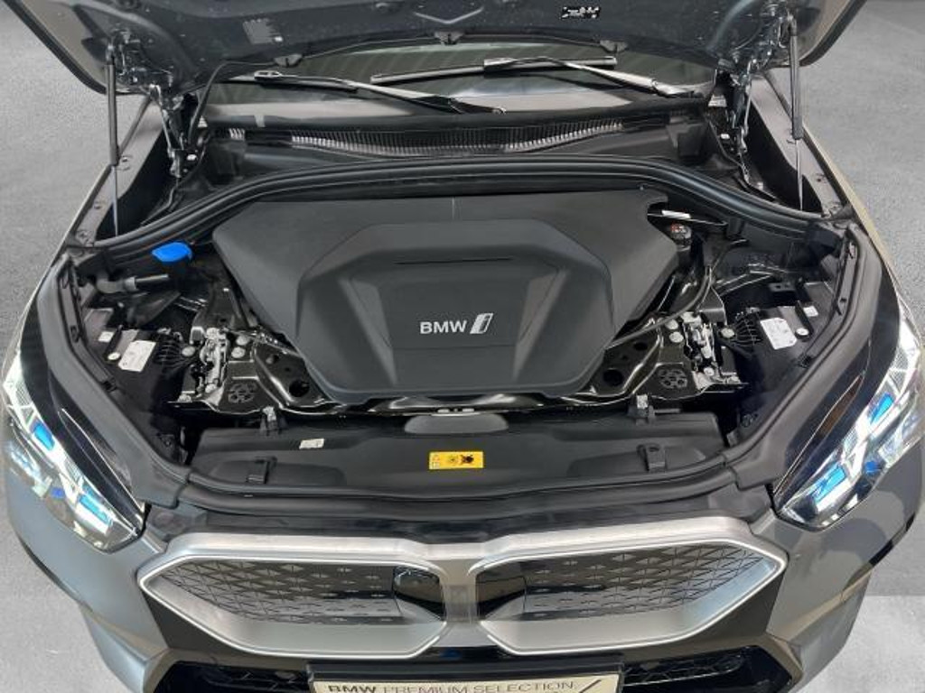 BMW iX2