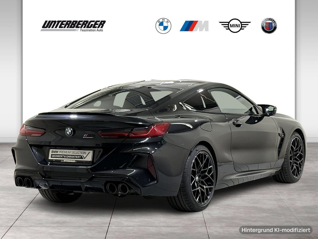 BMW M8