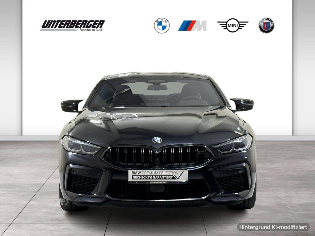 BMW M8