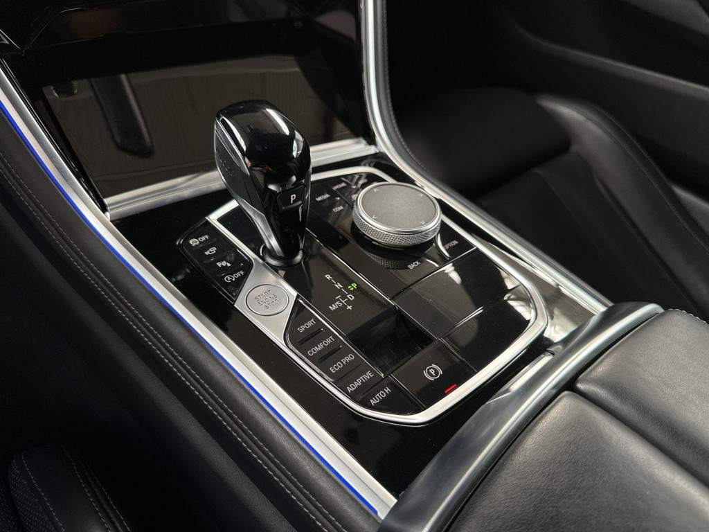 BMW M850