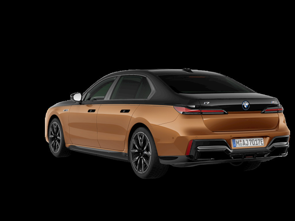 BMW i7