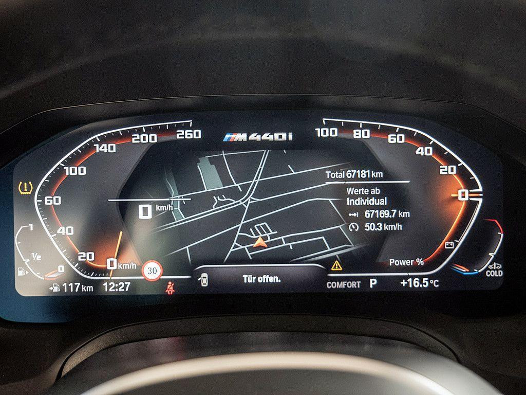 BMW M440