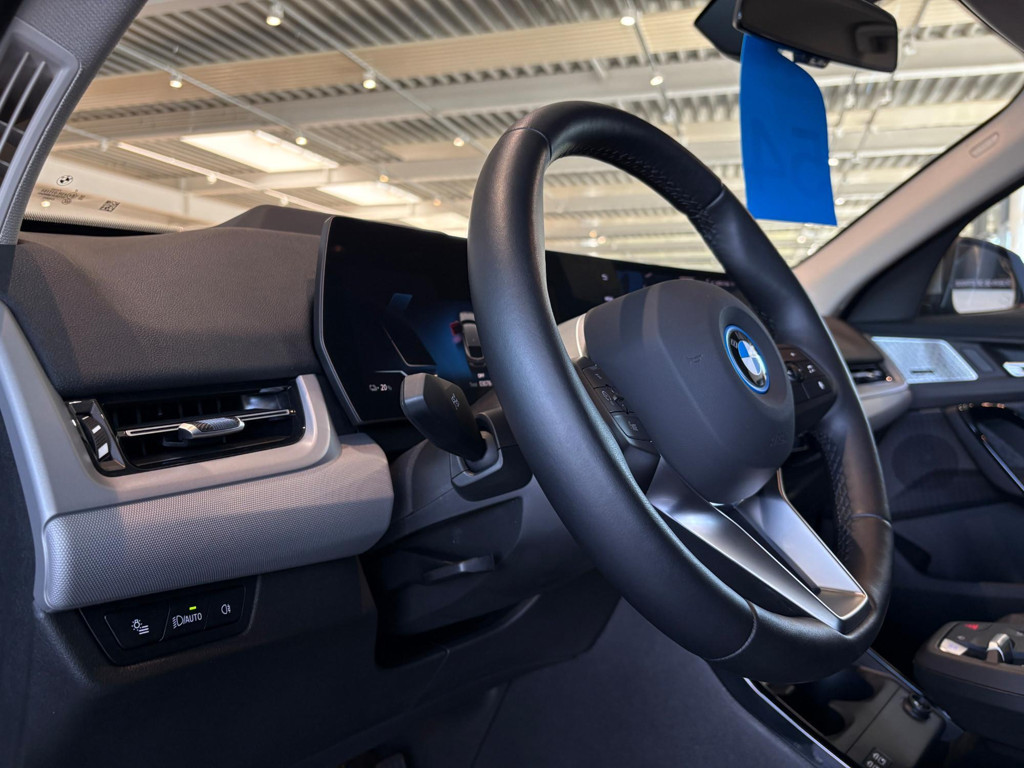 BMW iX2