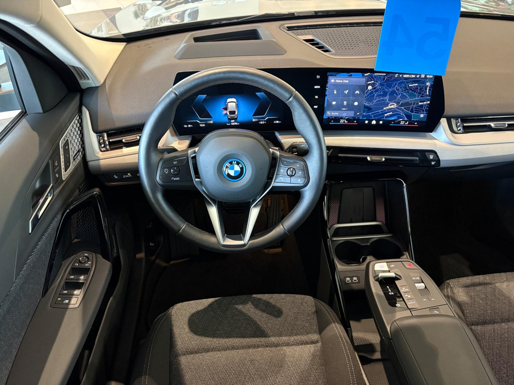 BMW iX2