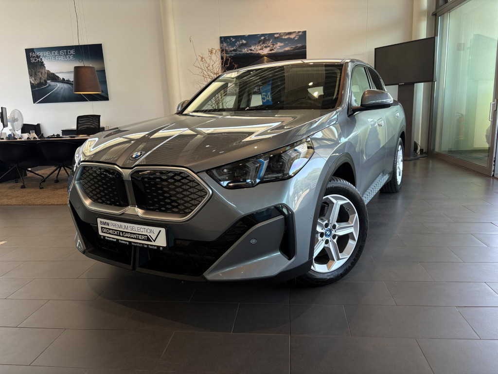BMW iX2