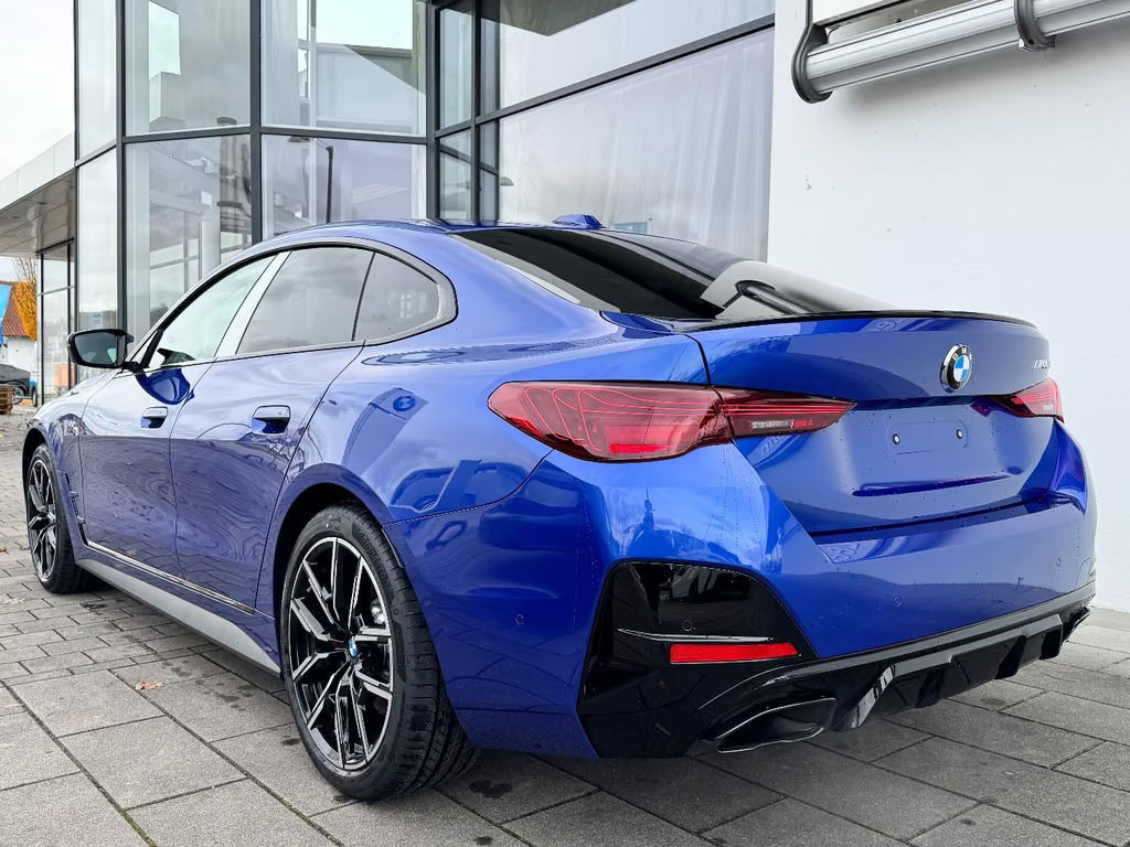 BMW M440