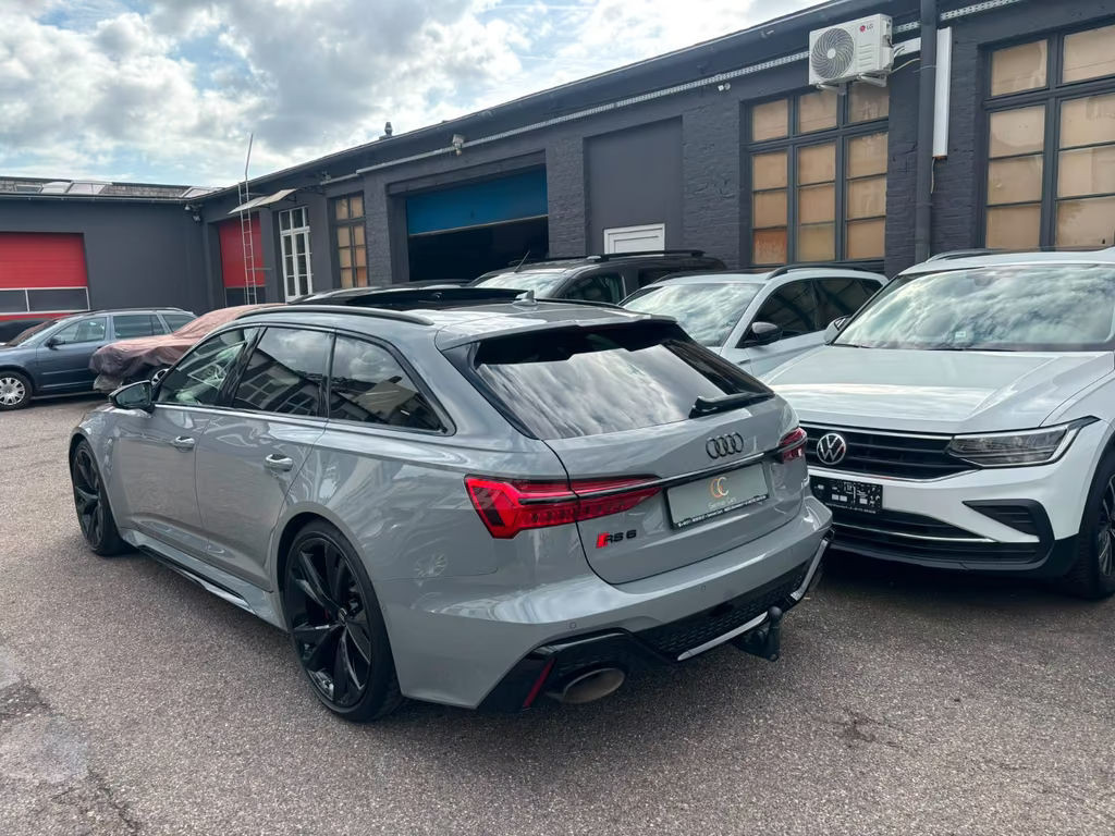 Audi RS6