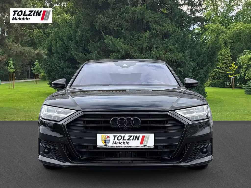 Audi S8