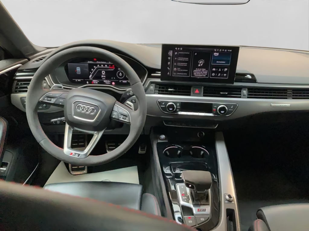 Audi RS5