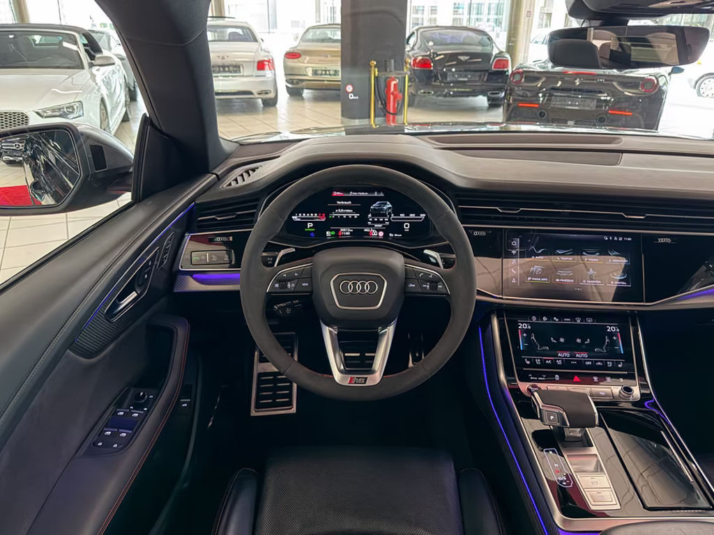 Audi RS Q8