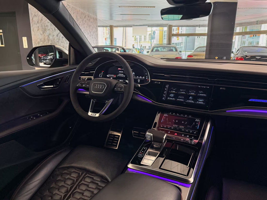 Audi RS Q8
