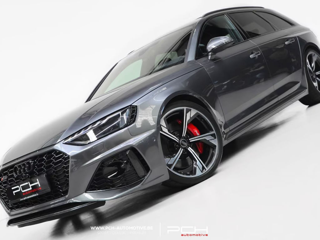 Audi RS4 Avant Quattro
