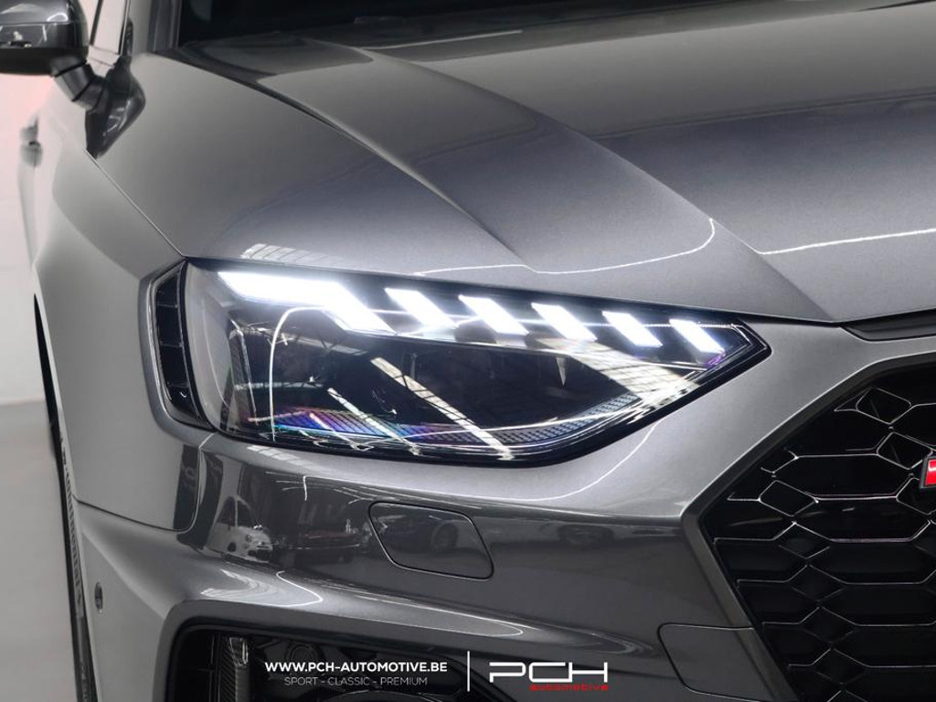 Audi RS4