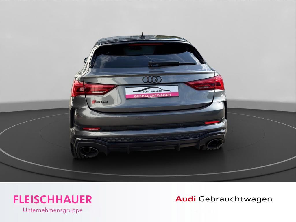 Audi RS Q3