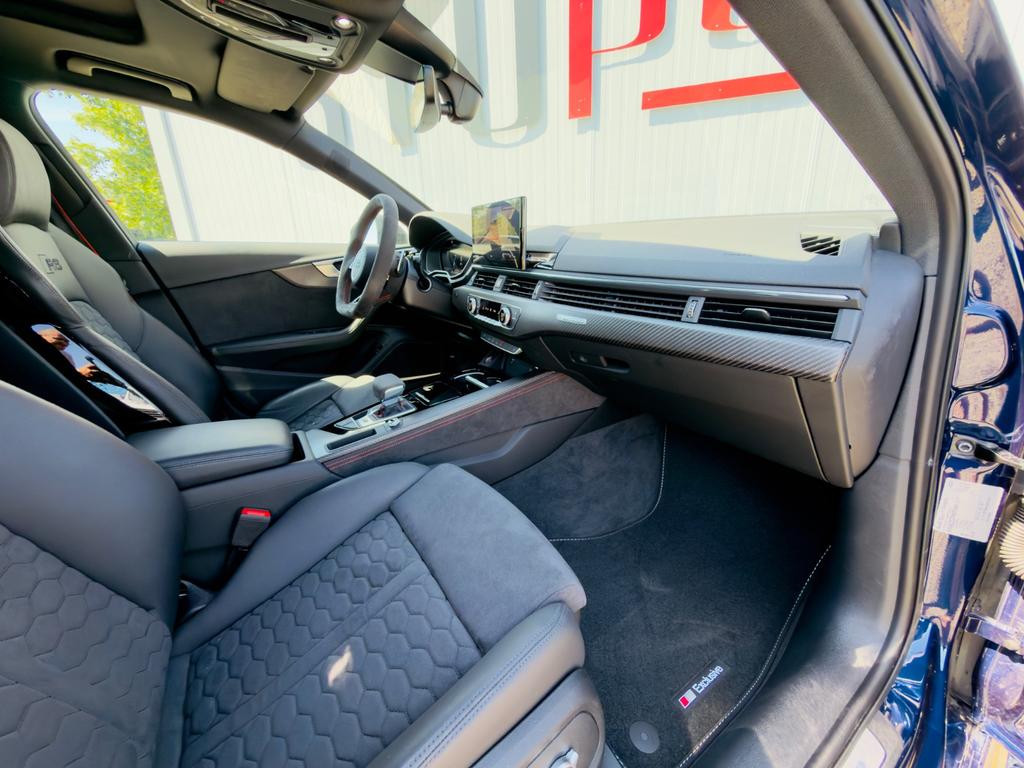 Audi RS4