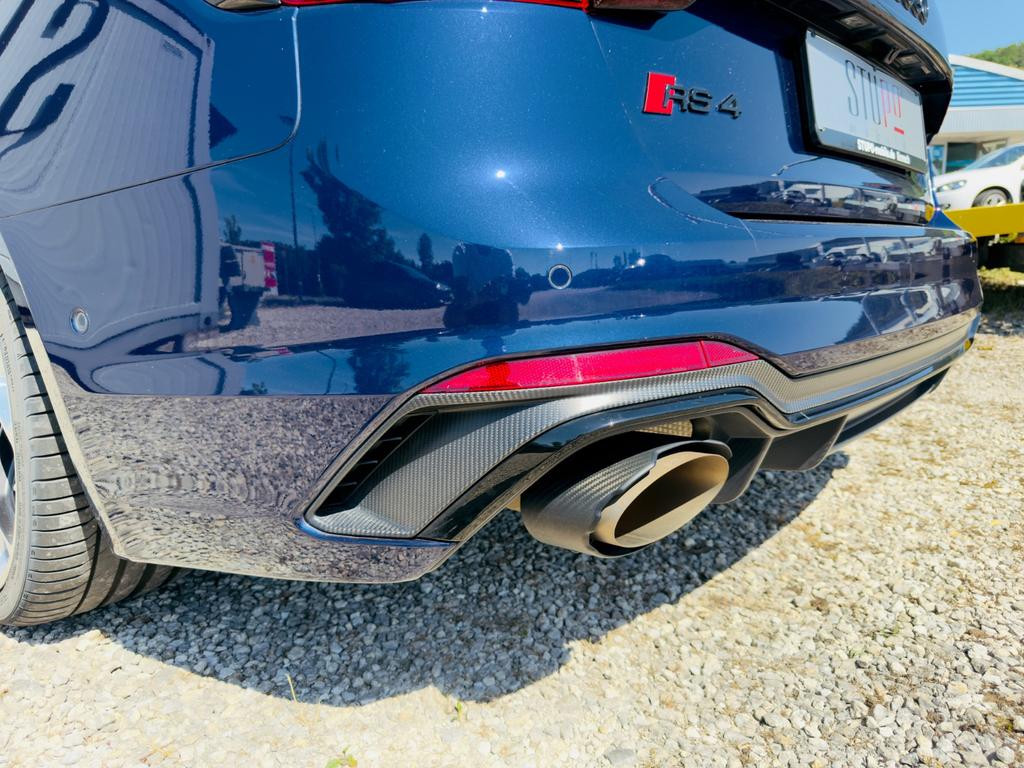 Audi RS4