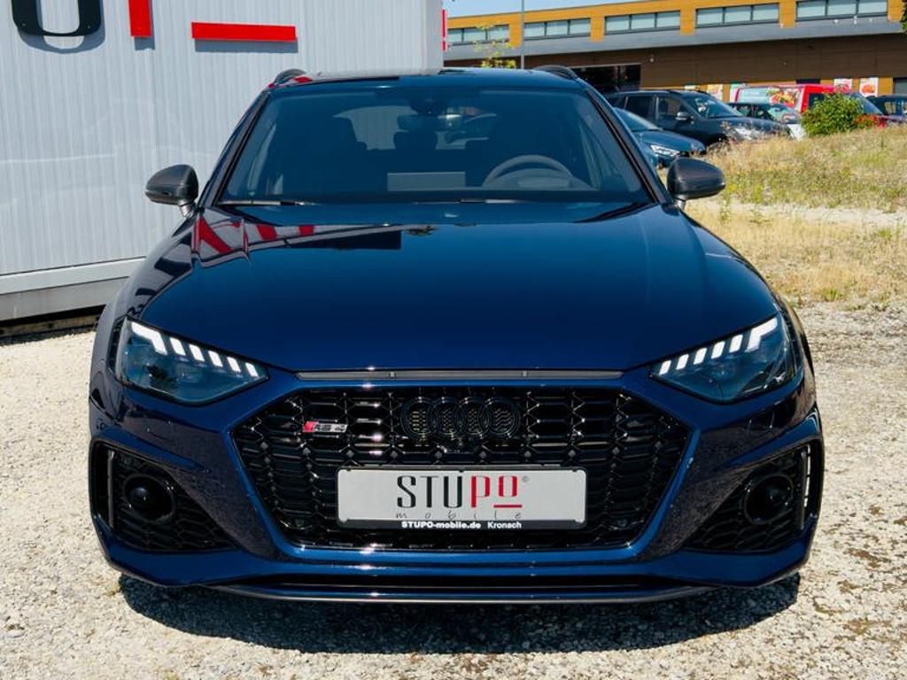 Audi RS4
