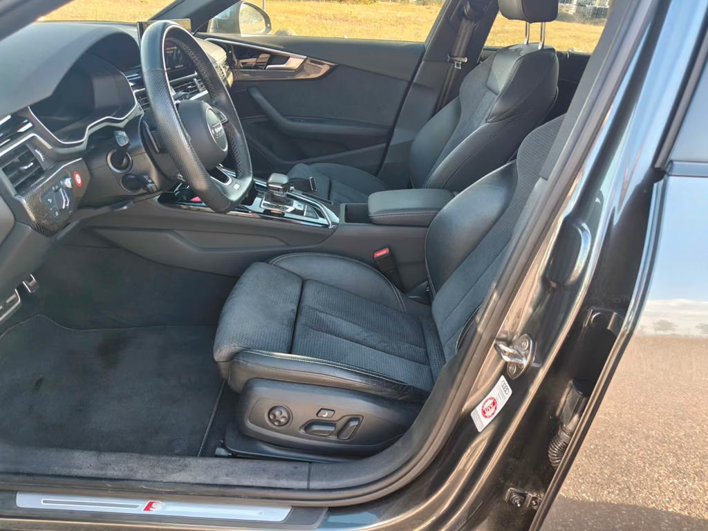Audi S4