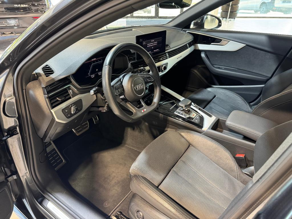 Audi S4