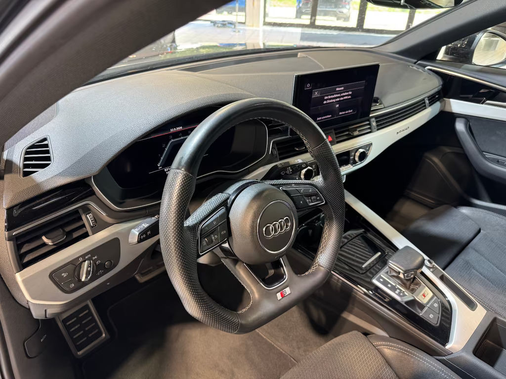 Audi S4