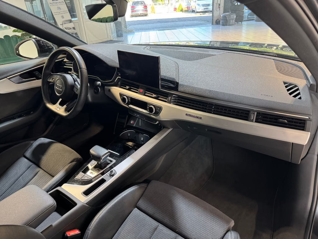 Audi S4