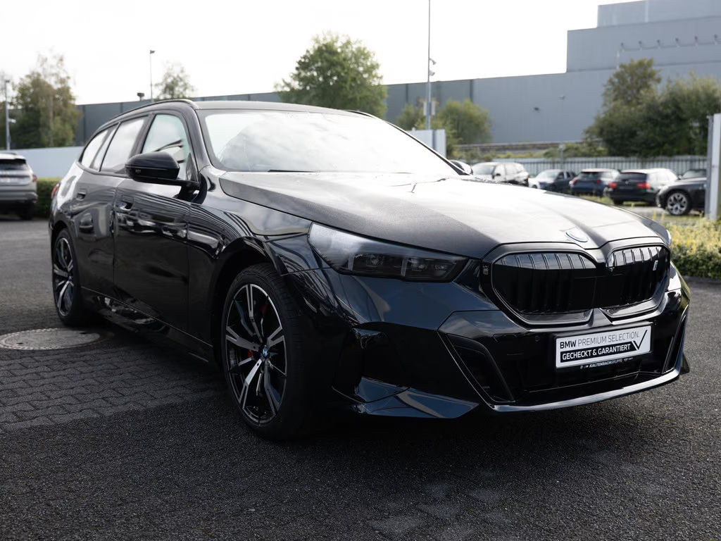 BMW i5