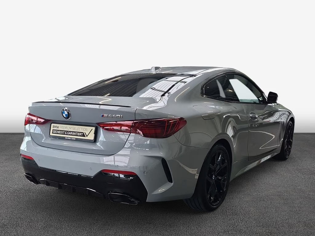 BMW M440