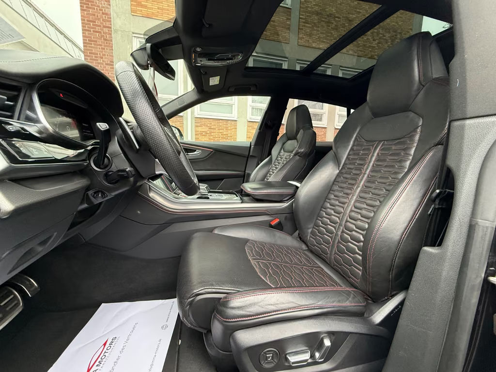 Audi RS Q8
