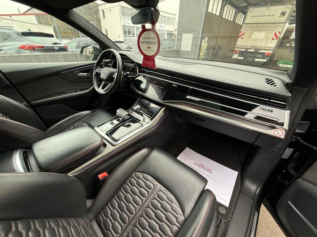 Audi RS Q8