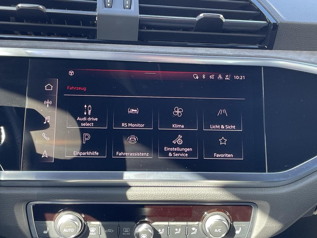 Audi RS Q3