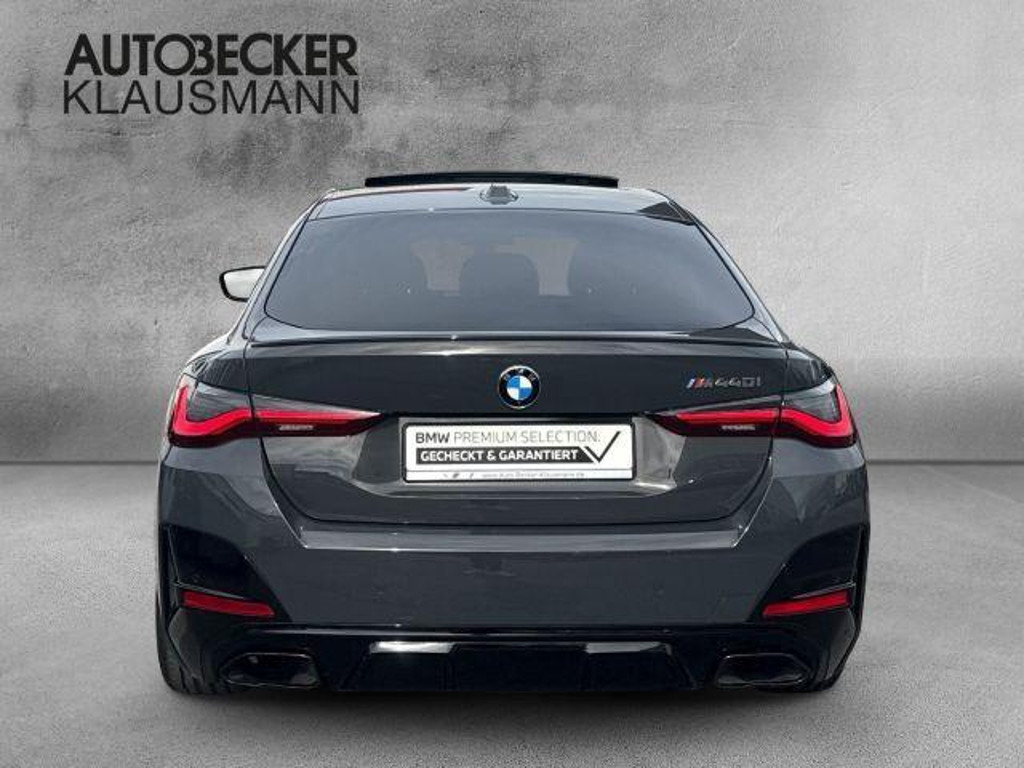 BMW M440