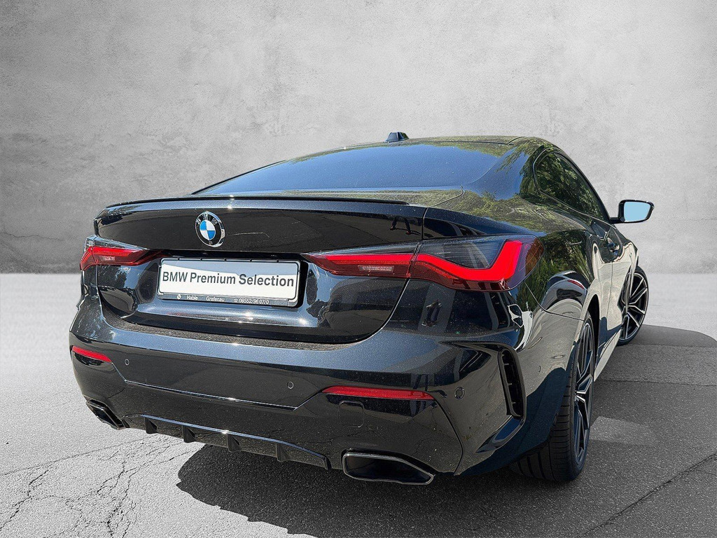 BMW M440
